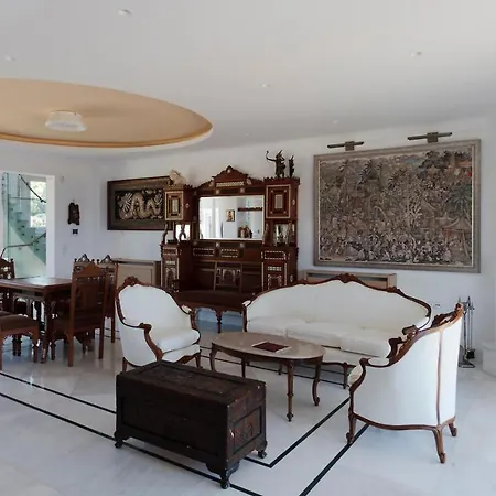 Villa Damia 民宿